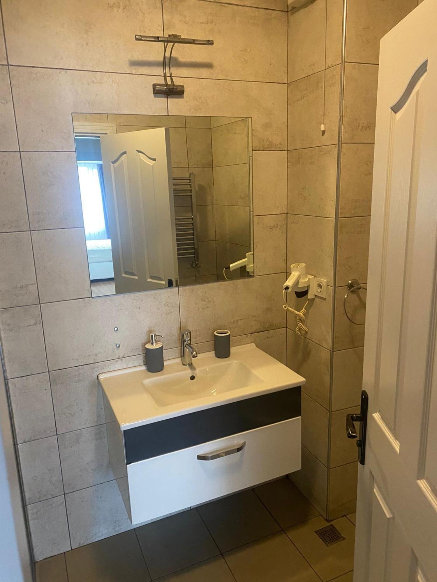 Cozy Suites Istanbul Bilik gambar